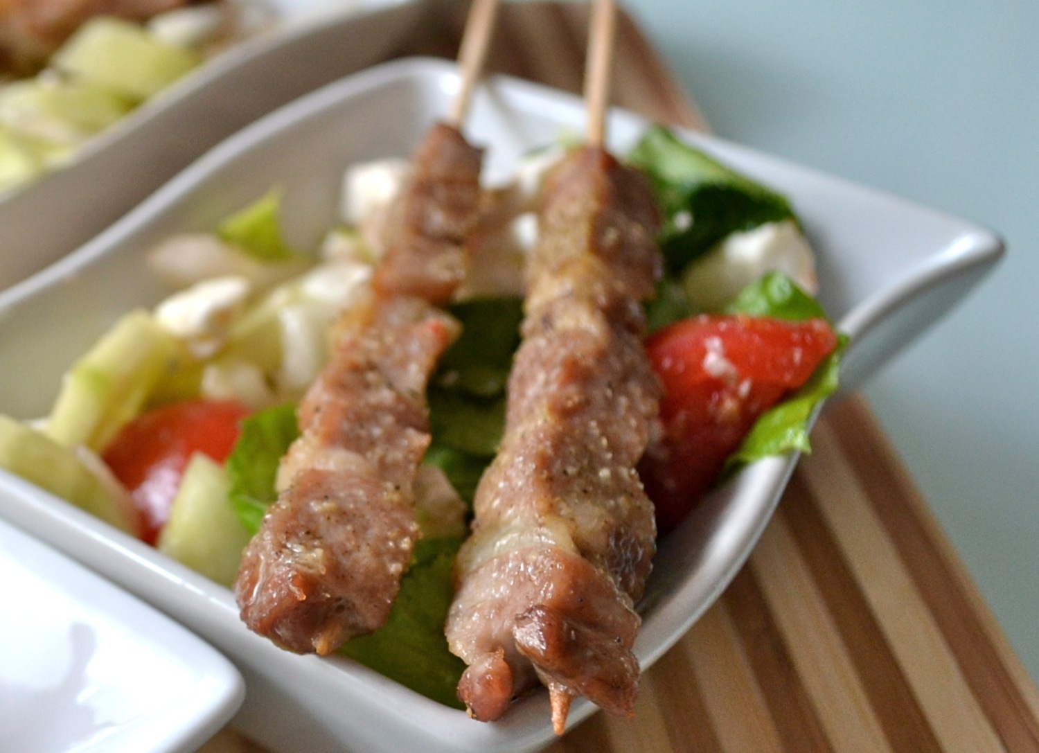 1_grecia_souvlaki-con-insalata-greca_ingredienti_cucina-di-barbara-088